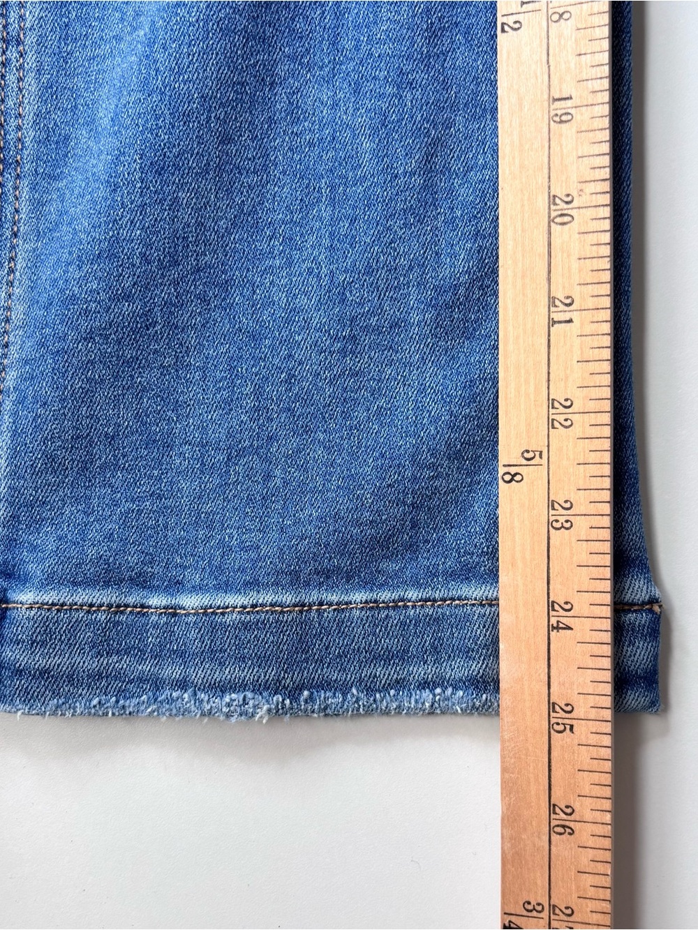 Risen High Rise Cropped Wide Leg Flare Jeans Medium Wash Size 9/29 - Picture 12 of 15